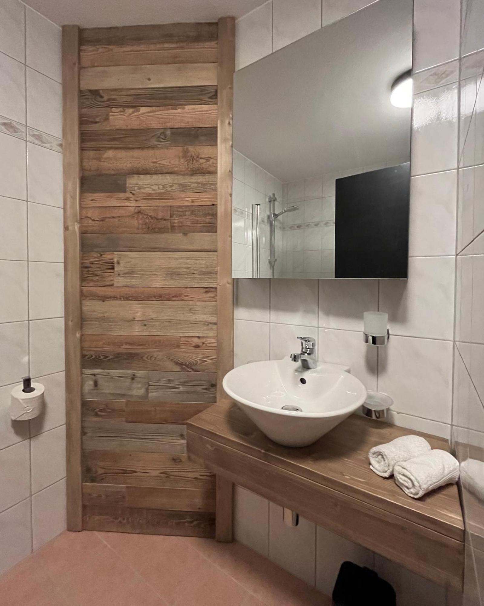 Les Cerfs - Appartement & Studio - Anzere Phòng bức ảnh